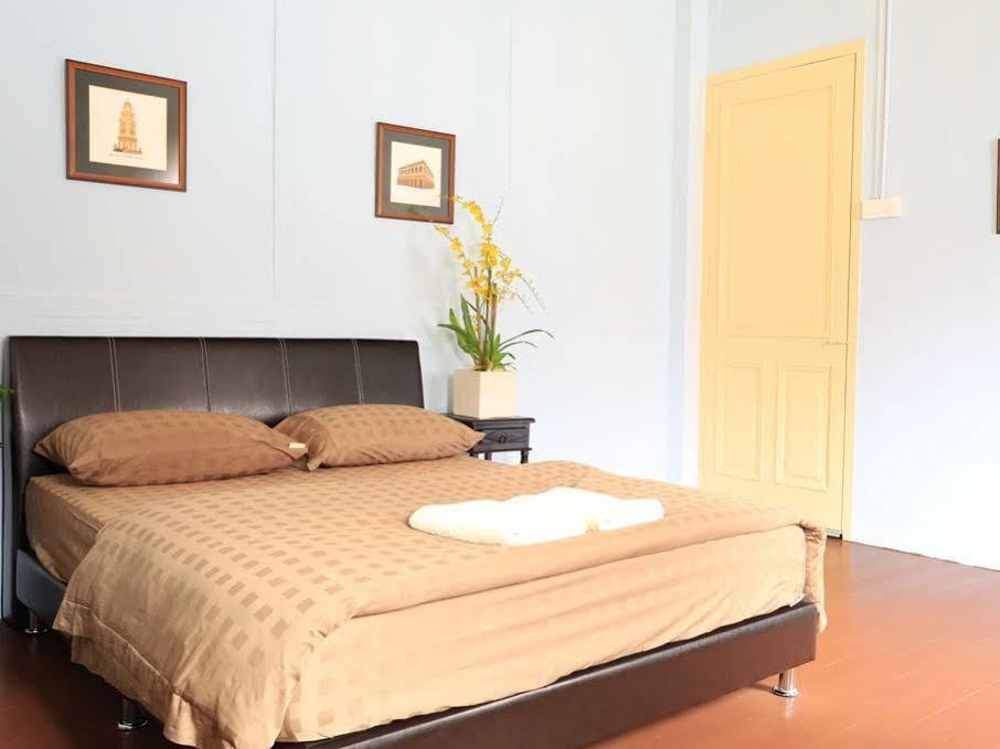 Palanquinn Heritage Suites George Town Exterior foto